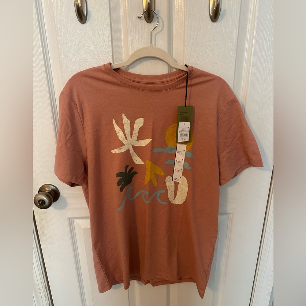 Oversized graphic tee